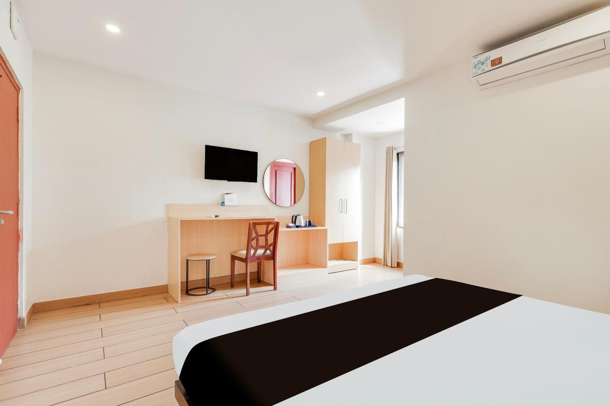 Hotel Super Townhouse Visakhapatnam Zewnętrze zdjęcie