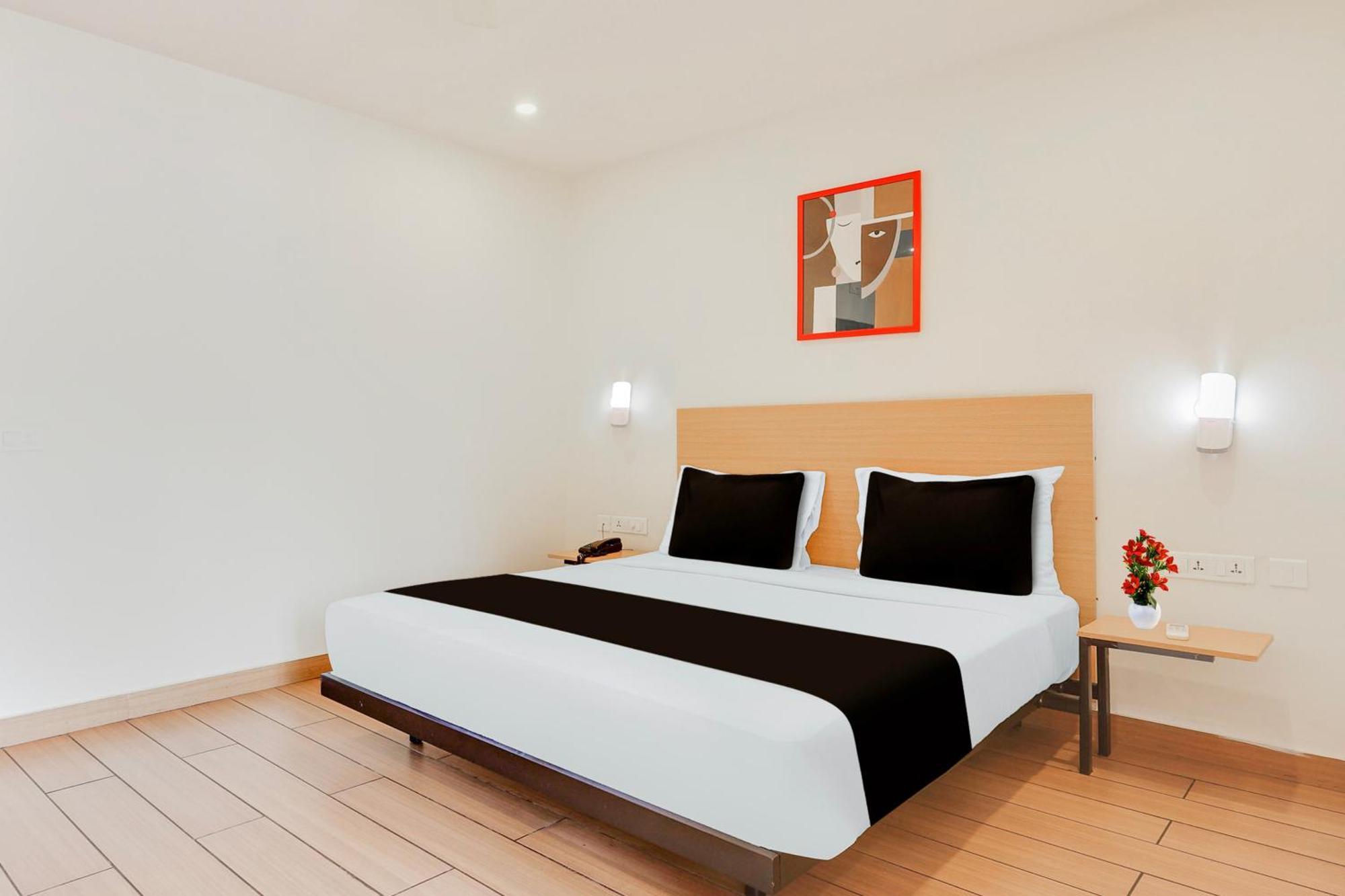 Hotel Super Townhouse Visakhapatnam Zewnętrze zdjęcie