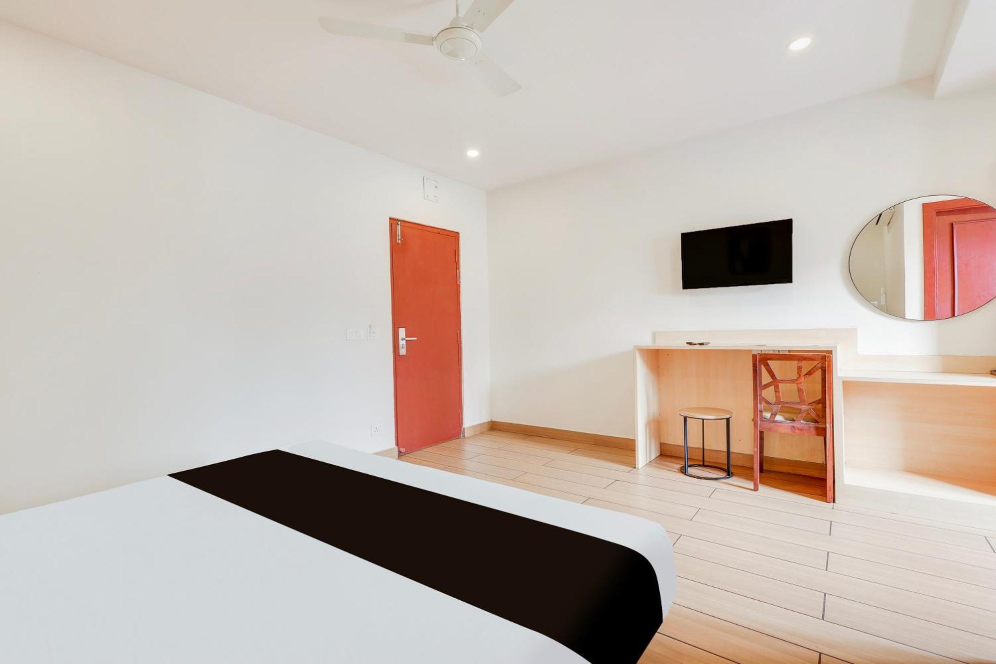 Hotel Super Townhouse Visakhapatnam Zewnętrze zdjęcie